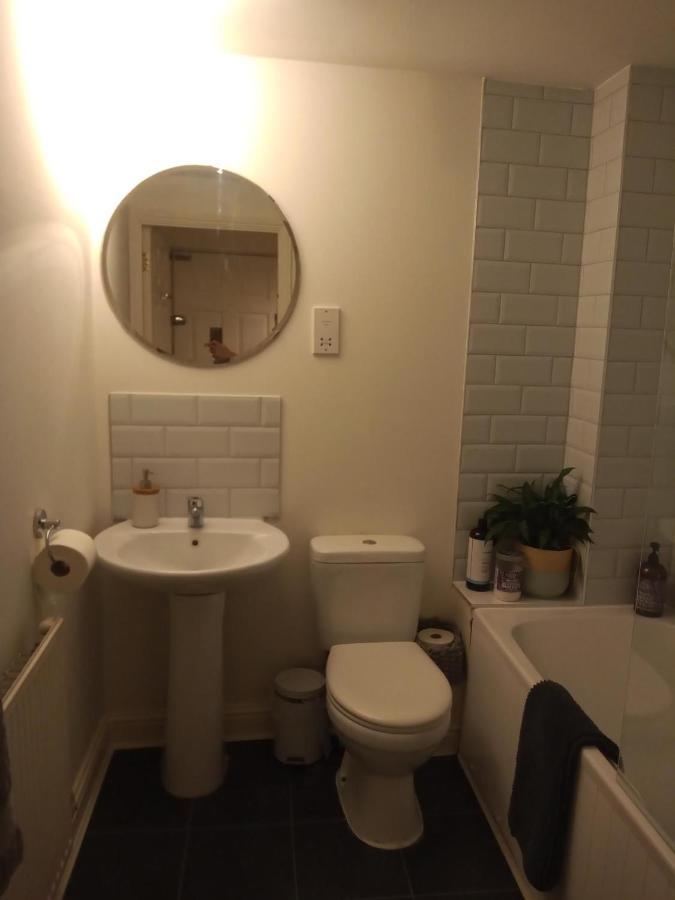 The Eaves, Glastonbury High Street 2 Bed 2 Bathroom Apartment Esterno foto