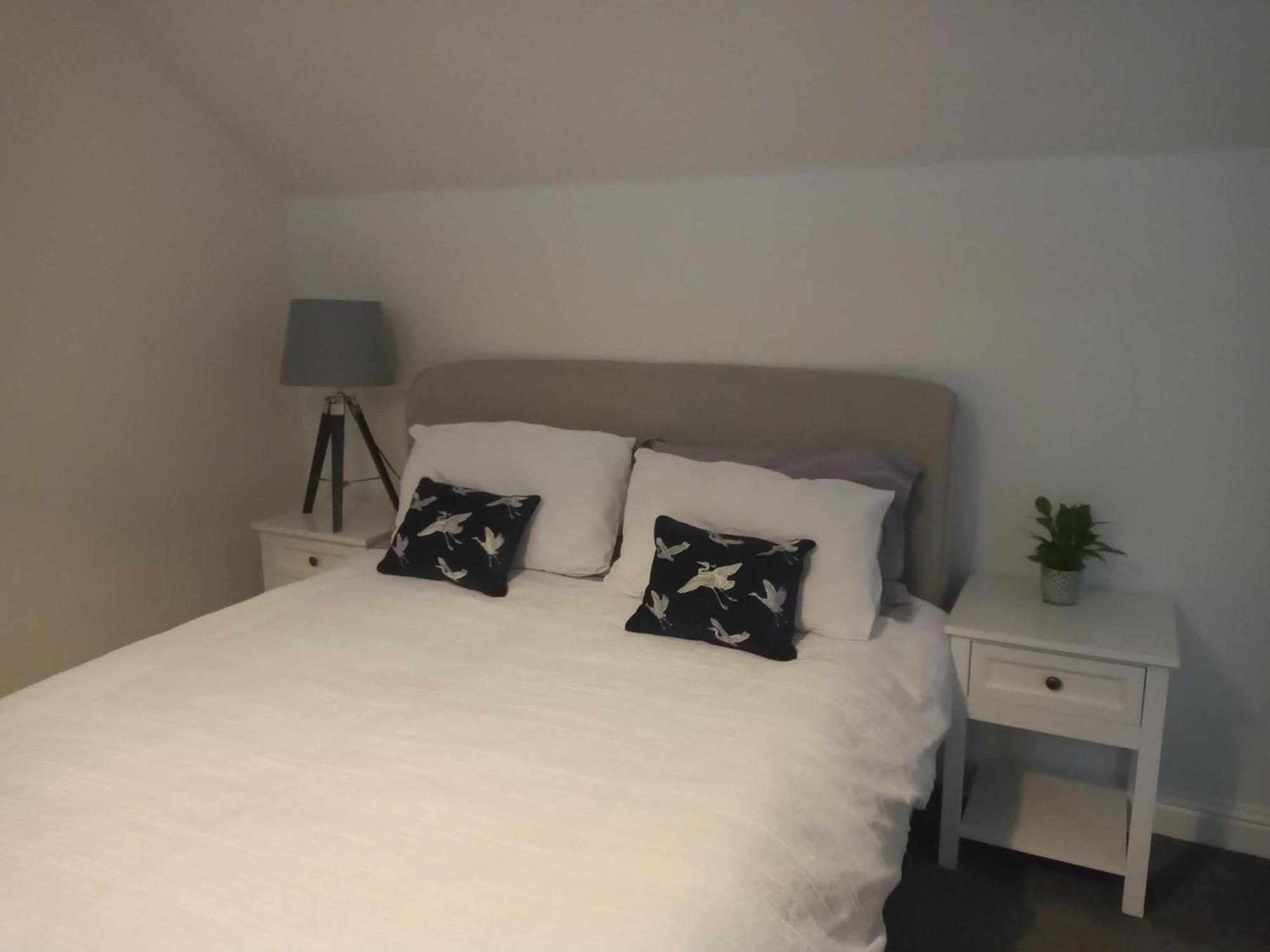 The Eaves, Glastonbury High Street 2 Bed 2 Bathroom Apartment Esterno foto